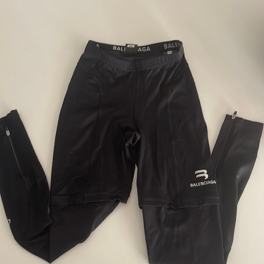 2 pieces Women’s Balenciaga Active Wear set XS